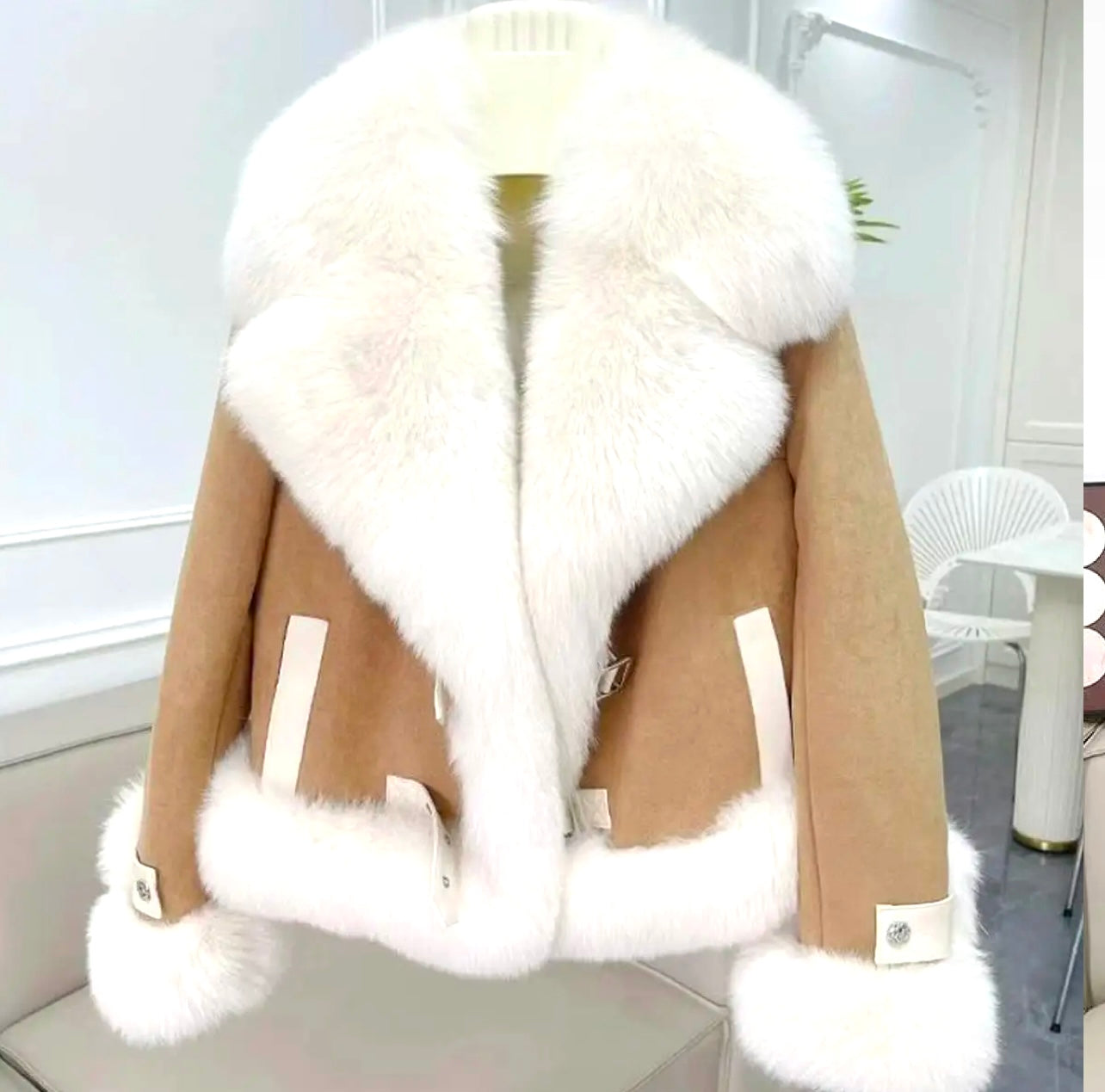 Chic Pink Faux Fur coat